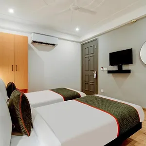 Akshay Hotel Gurgaon